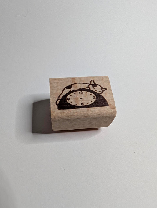 Pottering Cat Wooden Stamp - Small - Clock